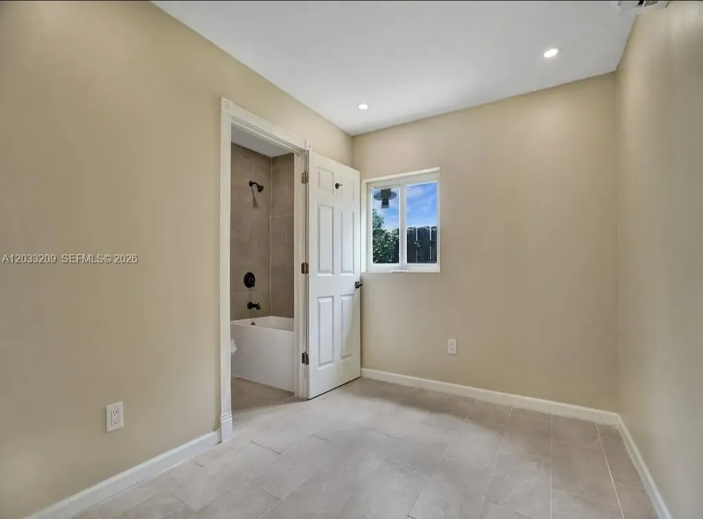 2442 Garfield Street Hollywood FL 33020