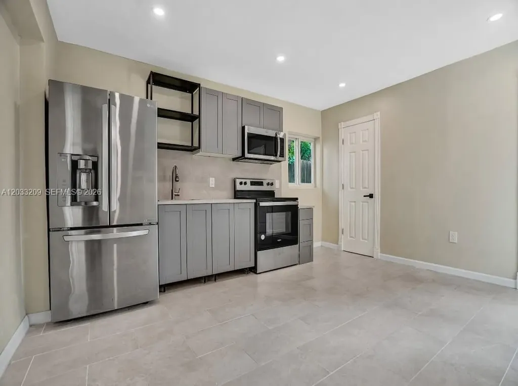 2442 Garfield Street Hollywood FL 33020