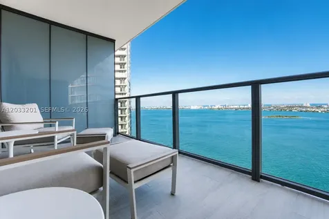 650 NE 32nd Street Miami FL 33137
