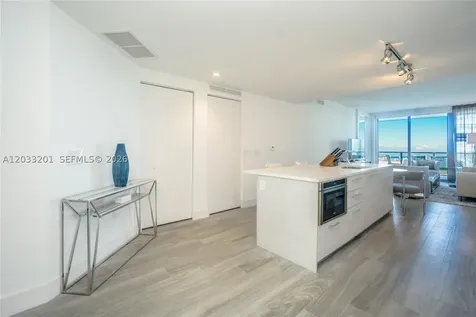 650 NE 32nd Street Miami FL 33137