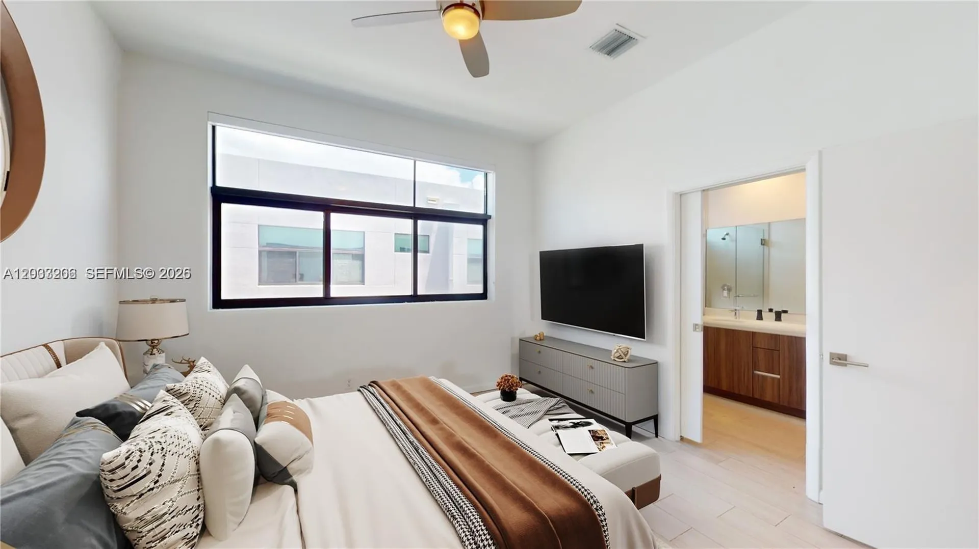113 NE 6 Fort Lauderdale FL 33304