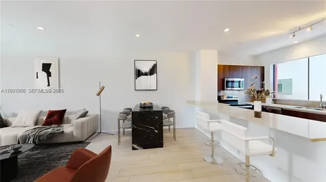 113 NE 6 Fort Lauderdale FL 33304