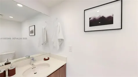 113 NE 6 Fort Lauderdale FL 33304