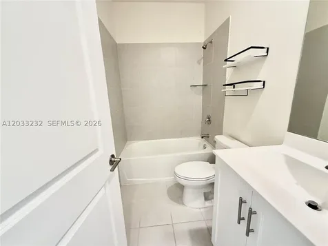 11119 W 34th Way Hialeah FL 33018