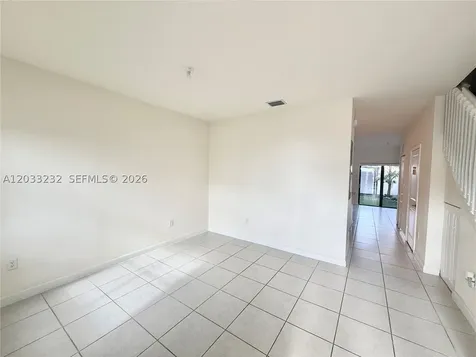 11119 W 34th Way Hialeah FL 33018