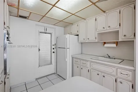 8001 Byron Avenue Miami Beach FL 33141