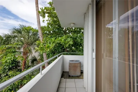 8001 Byron Avenue Miami Beach FL 33141