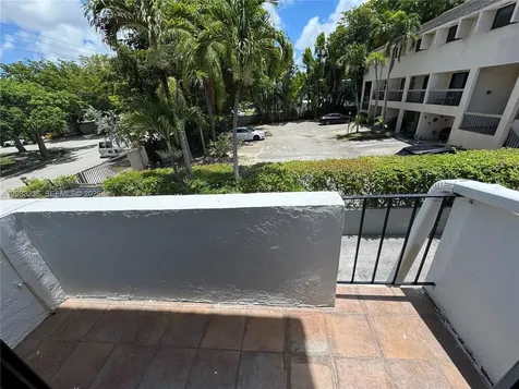 3011 SW 1st Avenue Miami FL 33129