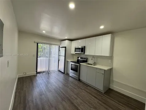3011 SW 1st Avenue Miami FL 33129