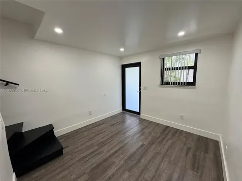 3011 SW 1st Avenue Miami FL 33129