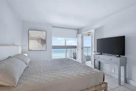 2655 Collins Avenue Miami Beach FL 33140