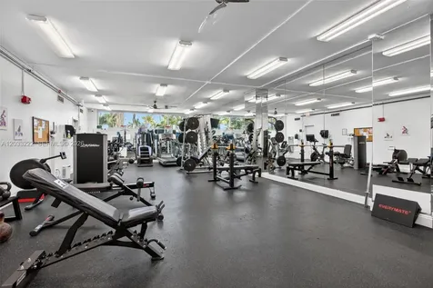 2655 Collins Avenue Miami Beach FL 33140