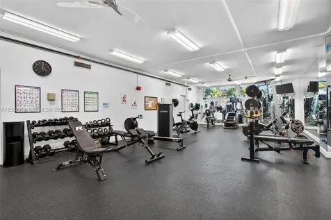 2655 Collins Avenue Miami Beach FL 33140
