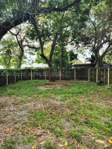 944 NW 51st Street Miami FL 33127
