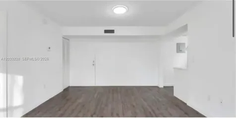 4841 NW 7th Street Miami FL 33126