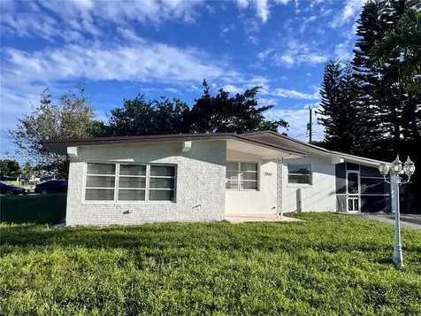 7900 NW 16th Street Pembroke Pines FL 33024