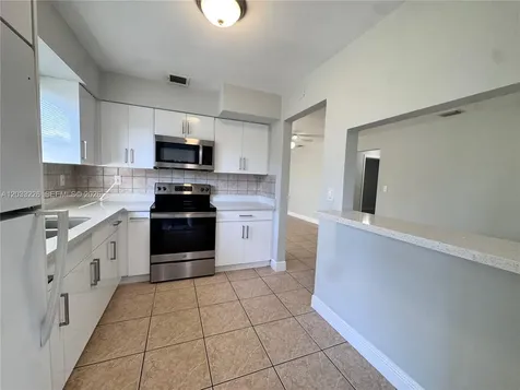 7900 NW 16th Street Pembroke Pines FL 33024
