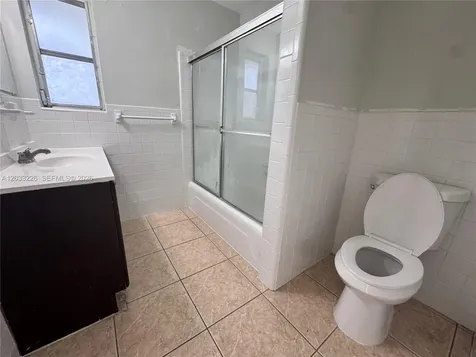 7900 NW 16th Street Pembroke Pines FL 33024