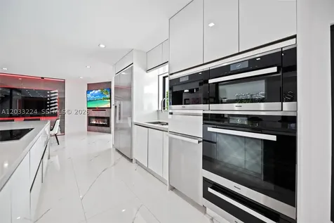 1942 NE 119th Road North Miami FL 33181