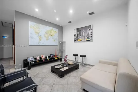 5405 NW 82nd Avenue Doral FL 33166