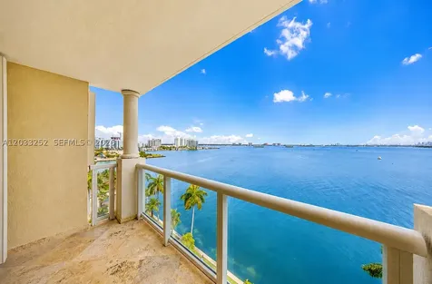 1625 Kennedy Causeway North Bay Village FL 33141
