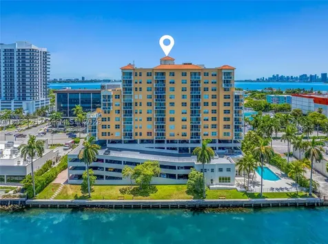 1625 Kennedy Causeway North Bay Village FL 33141