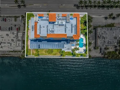 1625 Kennedy Causeway North Bay Village FL 33141
