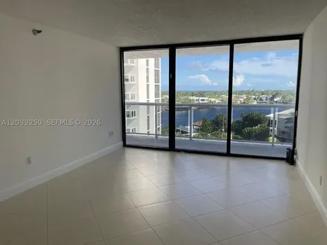20505 E Country Club Drive Aventura FL 33180