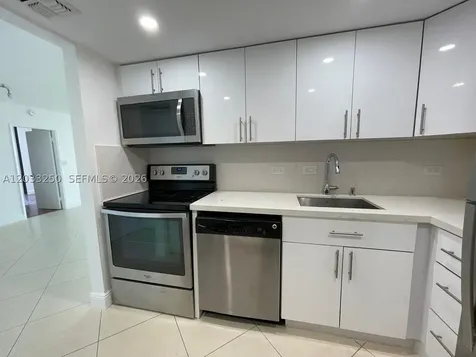 20505 E Country Club Drive Aventura FL 33180