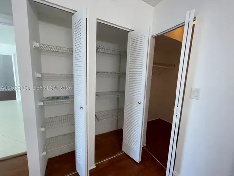 20505 E Country Club Drive Aventura FL 33180