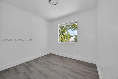 2780 NW 44th Street Miami FL 33142