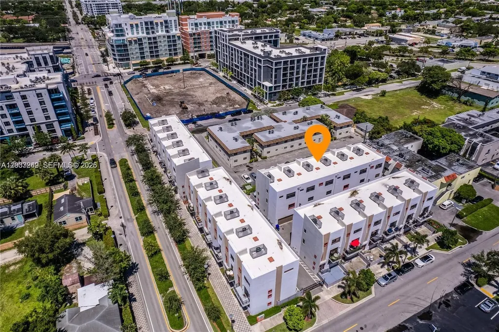 113 NE 6 Fort Lauderdale FL 33304