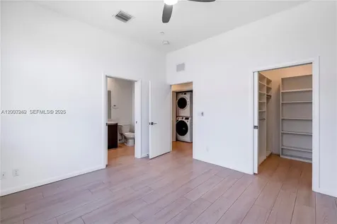113 NE 6 Fort Lauderdale FL 33304