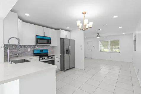 7505 NW 58th Street Tamarac FL 33321