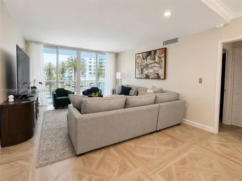 5700 Collins Avenue Miami Beach FL 33140