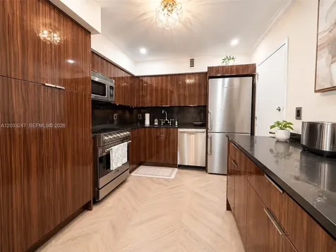 5700 Collins Avenue Miami Beach FL 33140