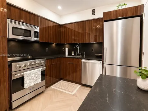 5700 Collins Avenue Miami Beach FL 33140