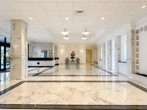 5700 Collins Avenue Miami Beach FL 33140