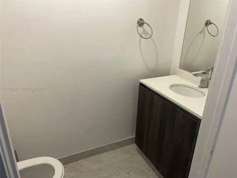 488 NE 18th Street Miami FL 33132