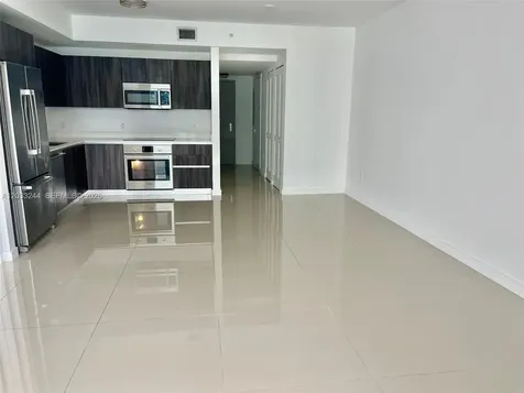 488 NE 18th Street Miami FL 33132