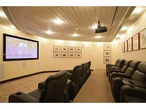 253 NE 2nd Street Miami FL 33132