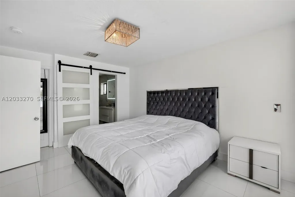 448 NW 15th Way Fort Lauderdale FL 33311