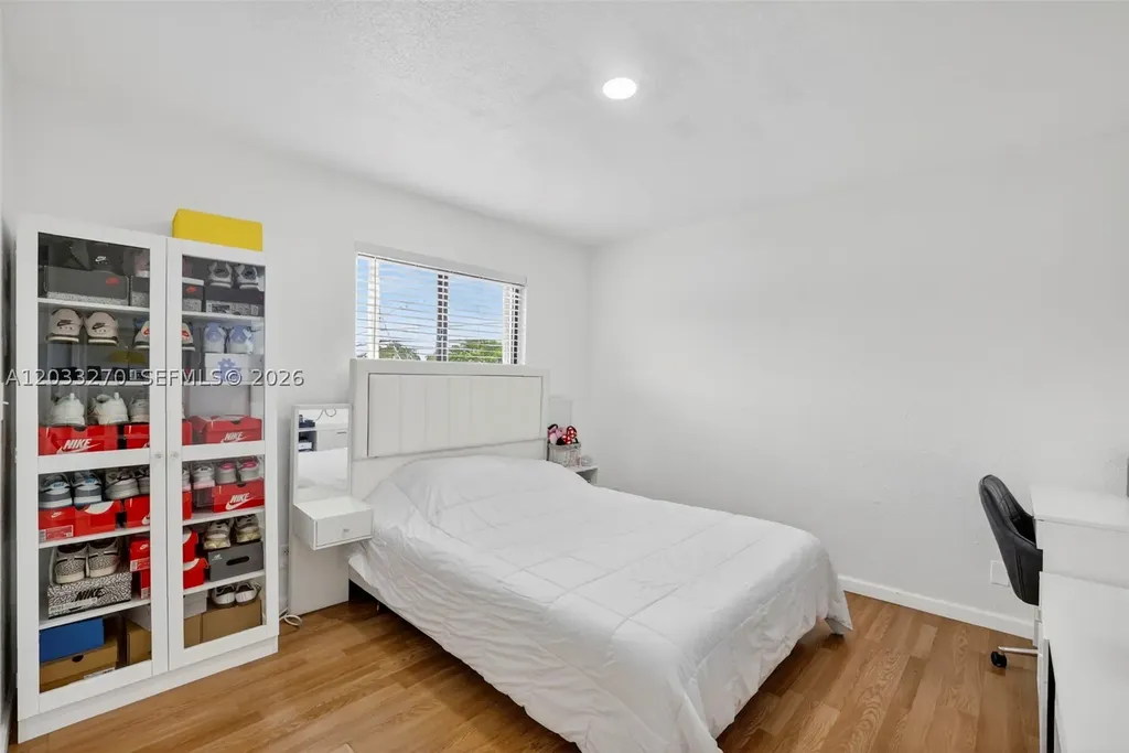 448 NW 15th Way Fort Lauderdale FL 33311