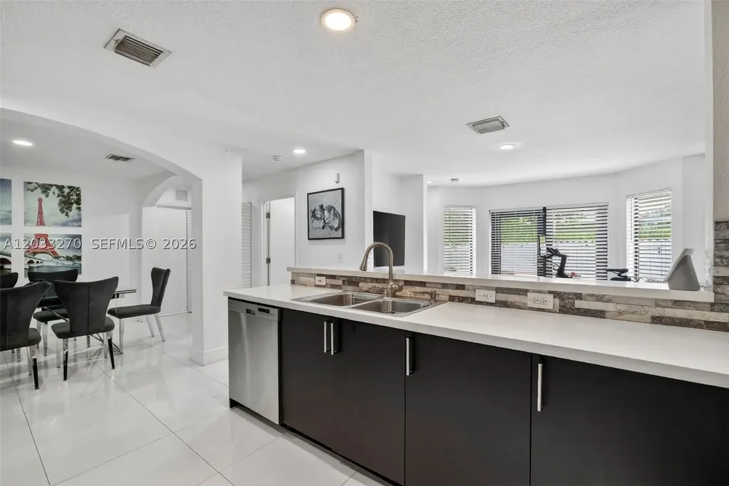 448 NW 15th Way Fort Lauderdale FL 33311