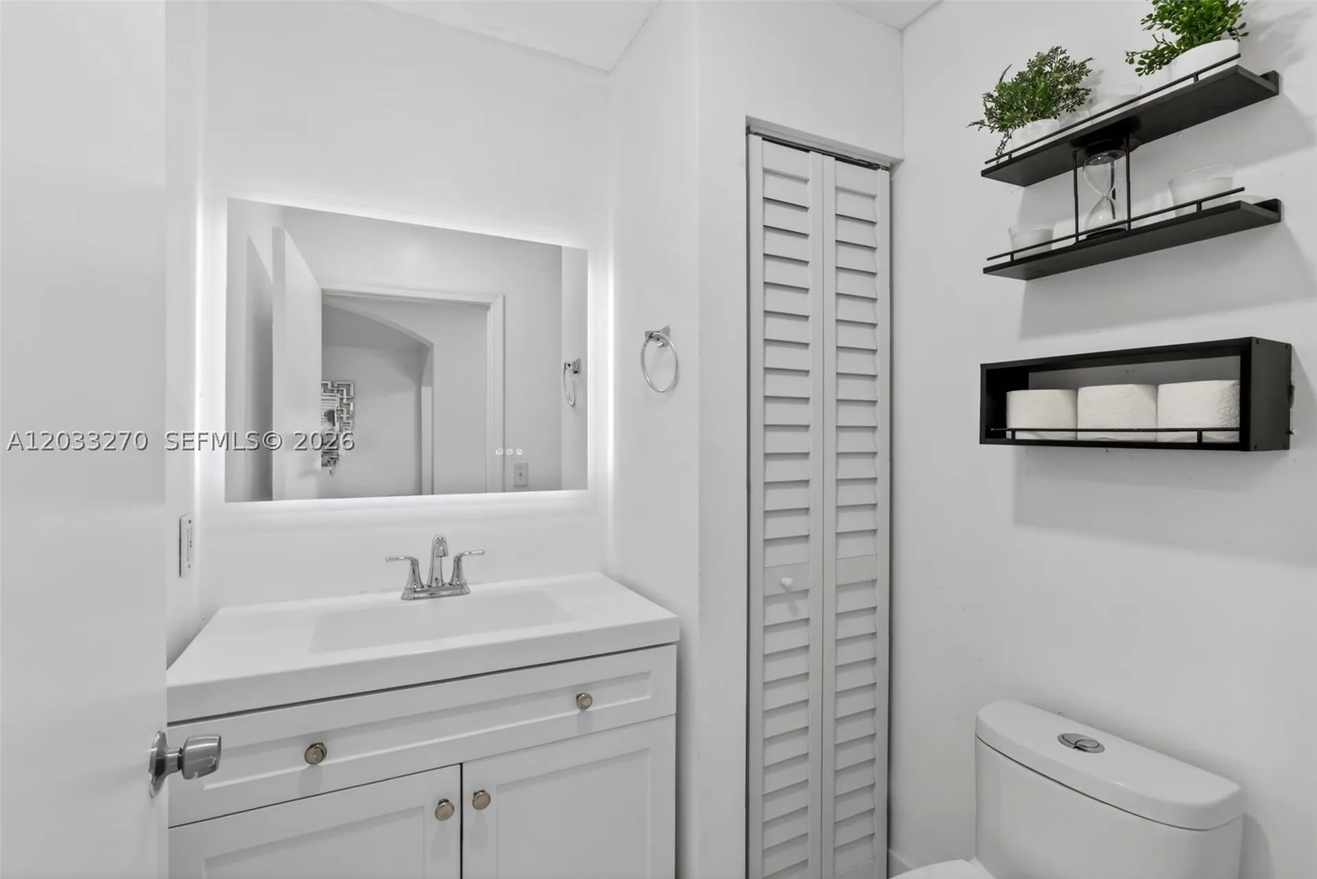448 NW 15th Way Fort Lauderdale FL 33311