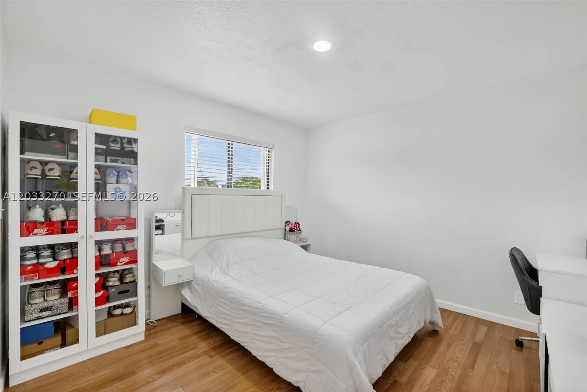 448 NW 15th Way Fort Lauderdale FL 33311