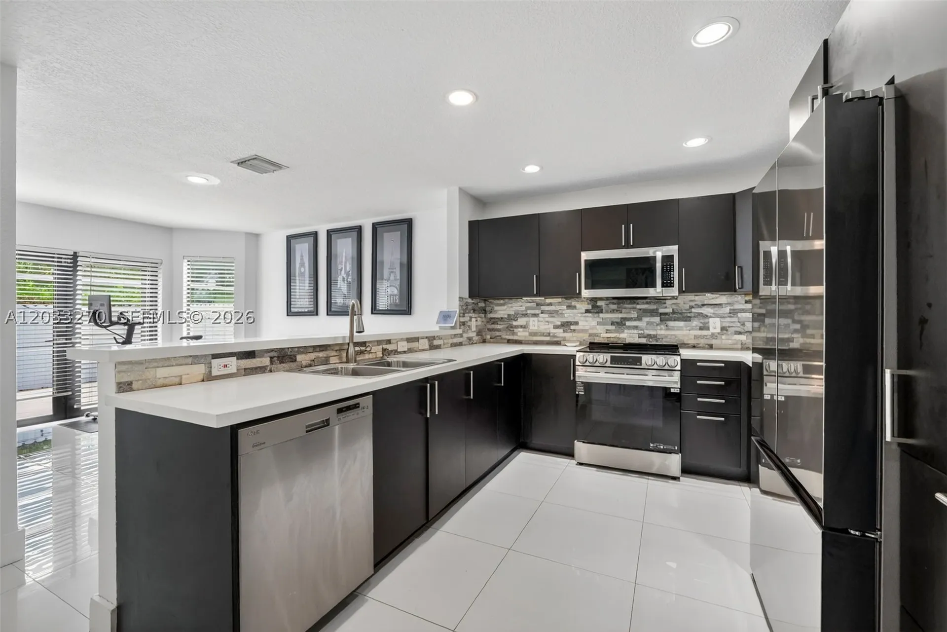448 NW 15th Way Fort Lauderdale FL 33311