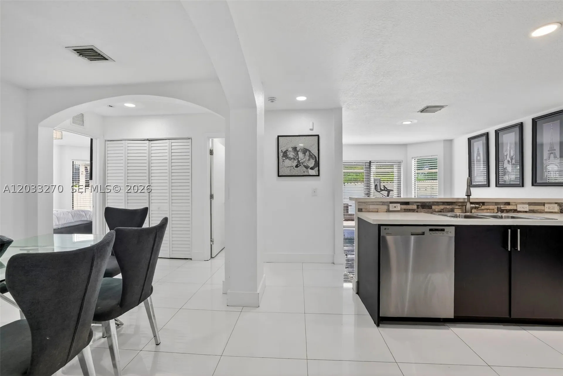 448 NW 15th Way Fort Lauderdale FL 33311
