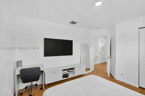 448 NW 15th Way Fort Lauderdale FL 33311