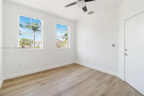 8551 NW 110th Avenue Doral FL 33178
